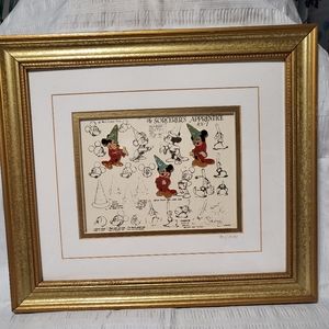 Disney Mickey Mouse Framed And Numbered Pin Set